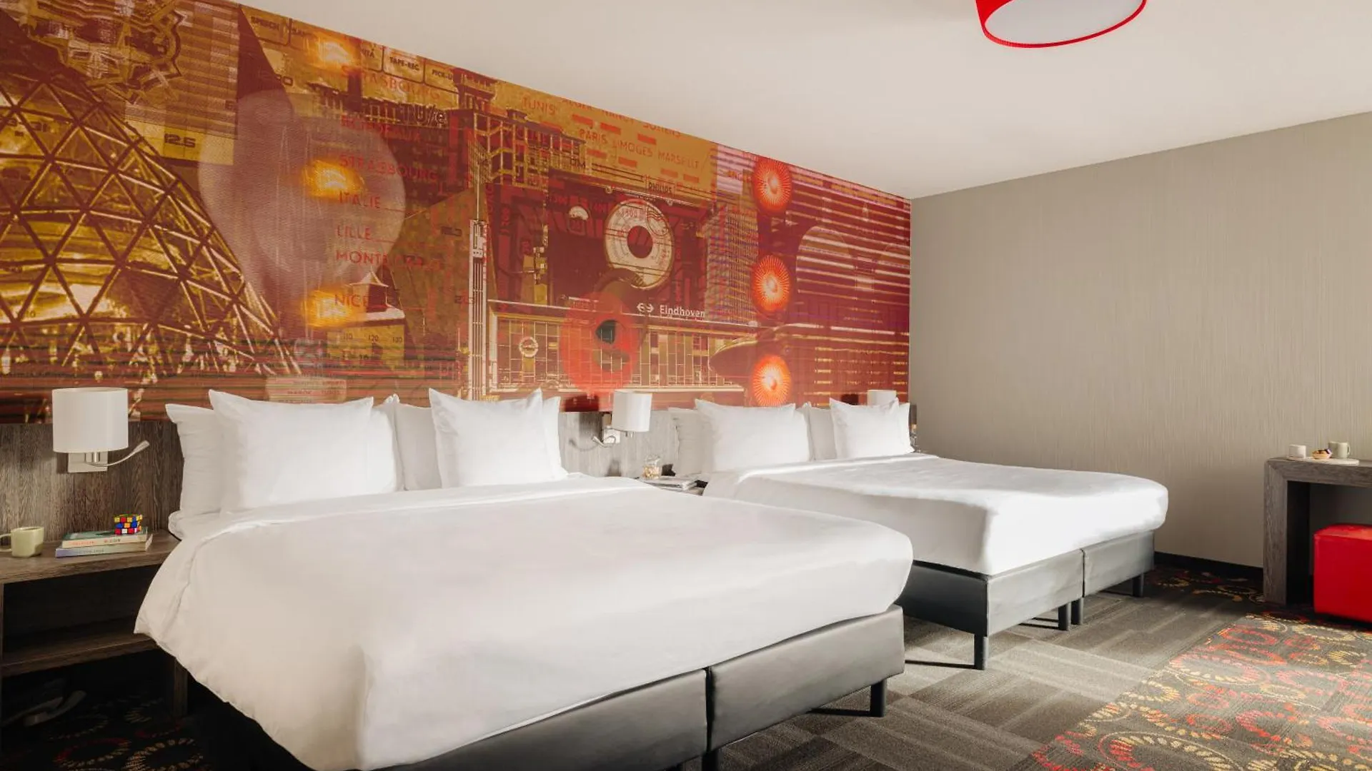 Leonardo Hotel Eindhoven City Center Former Crown Hotel 4*,  Netherlands