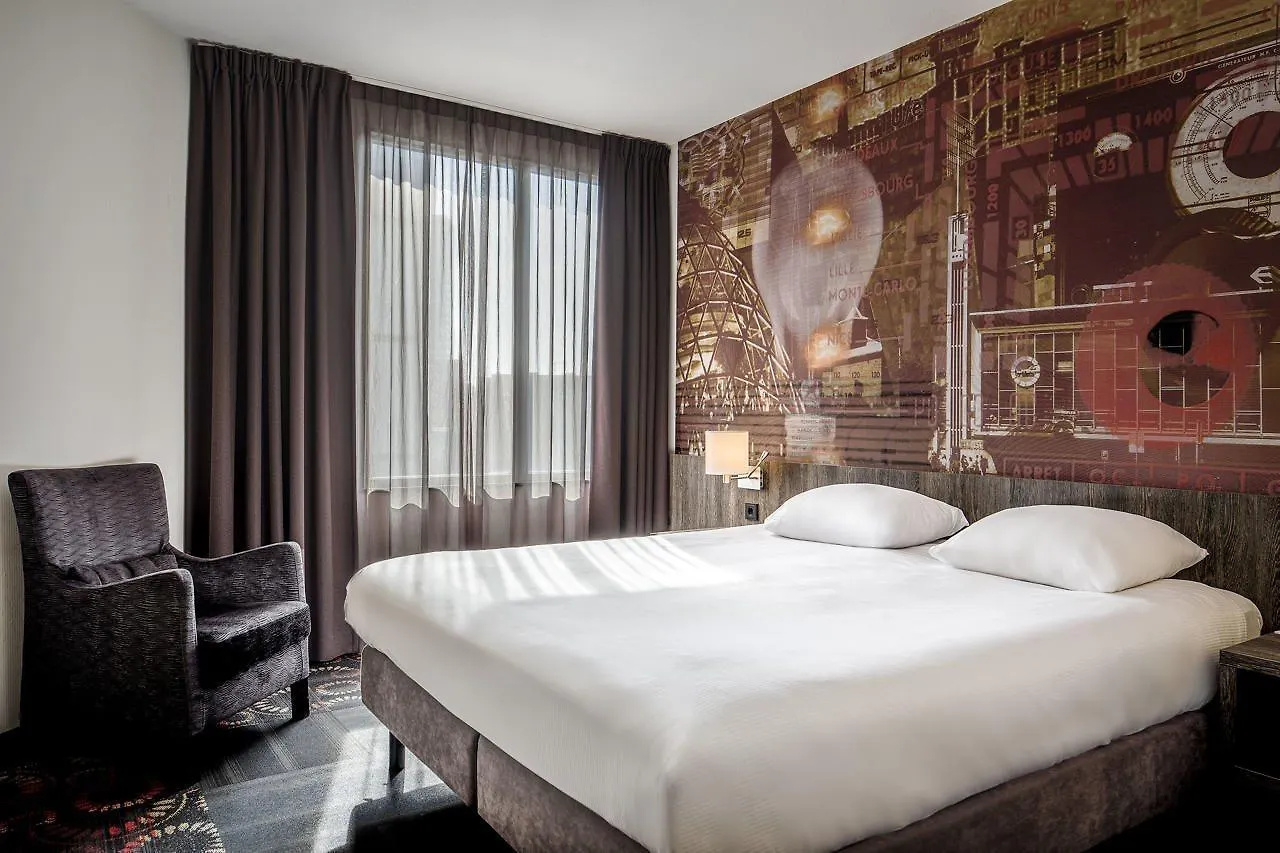 Crown Hotel Eindhoven Centre 4*,  Niederlande