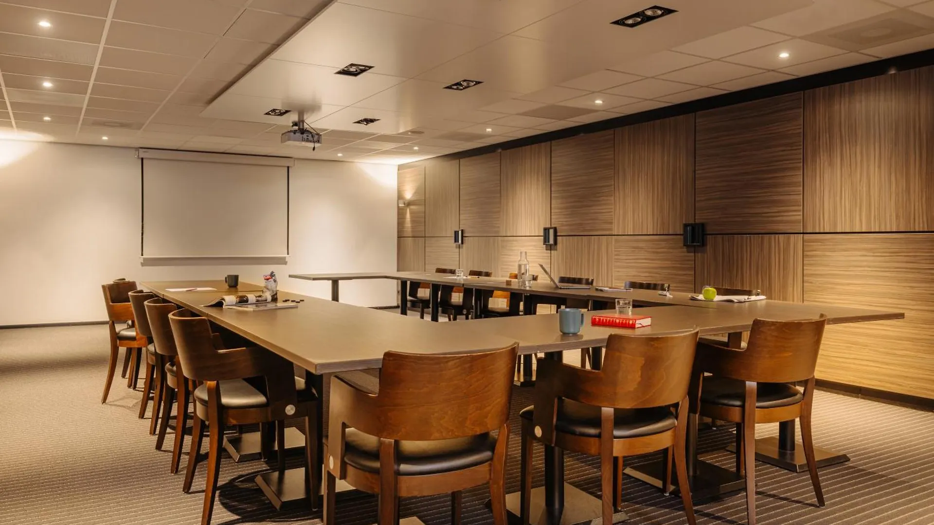 Crown Hotel Eindhoven Centre Nederland