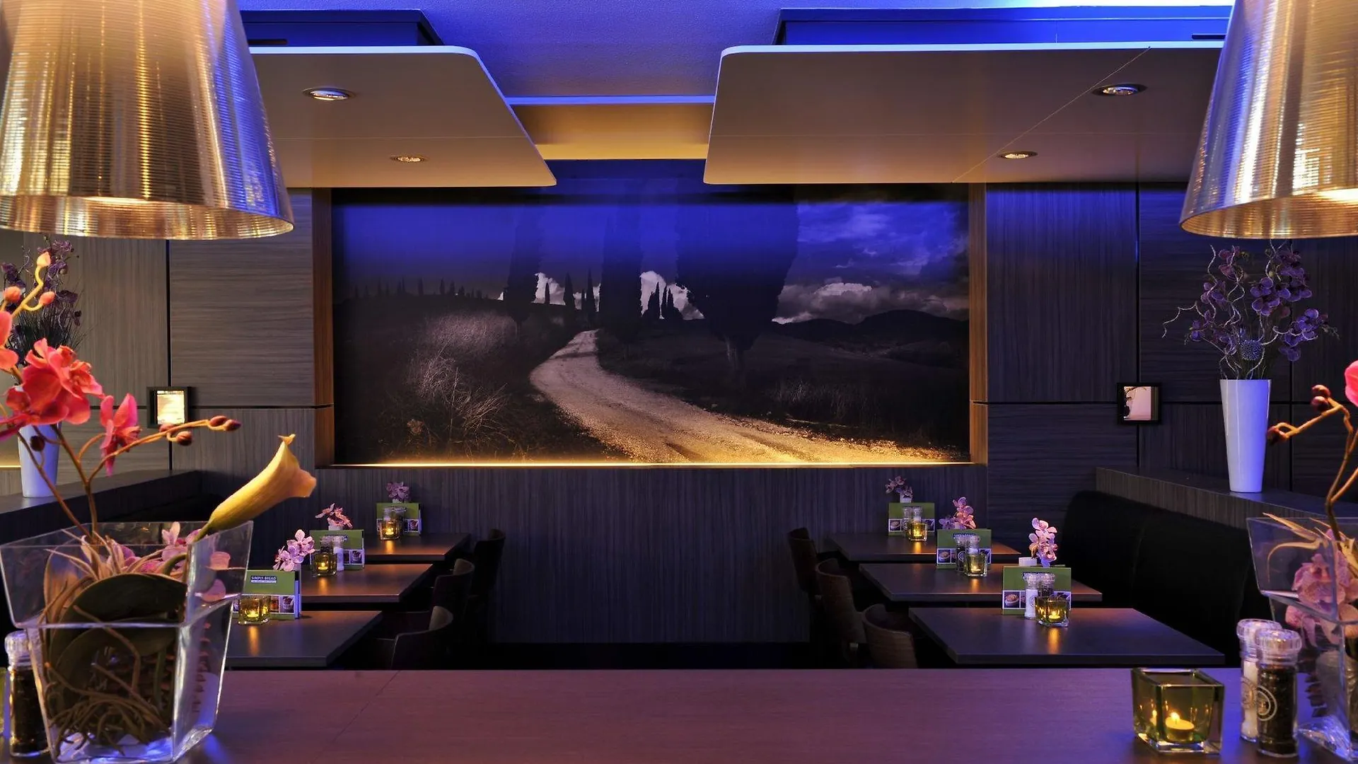 Crown Hotel Eindhoven Centre