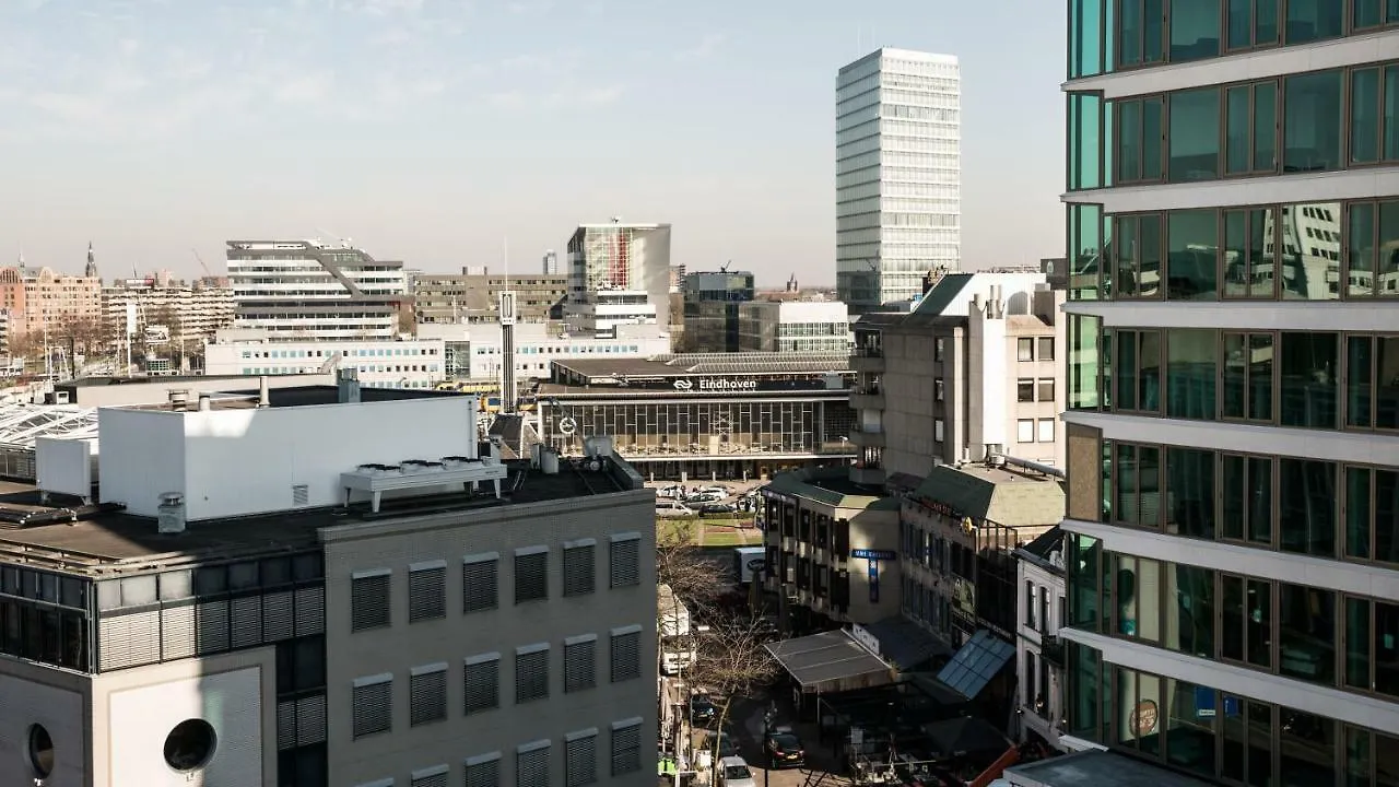 Crown Hotel Eindhoven Centre
